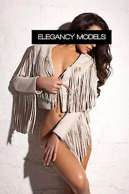 Gisela - picture 1 of 6