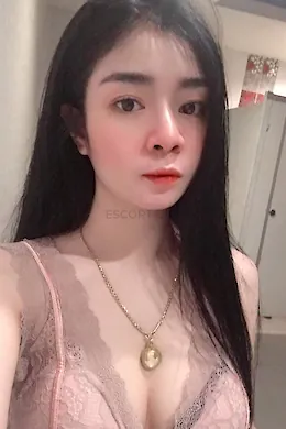 Jane - picture 1 of 3