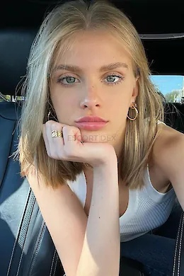 RUBY - picture 1 of 6