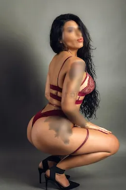 isabella - picture 1 of 5