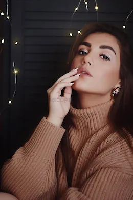 LILU_ROSE - picture 1 of 6