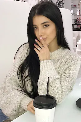 MIKA YUMMY - picture 1 of 6