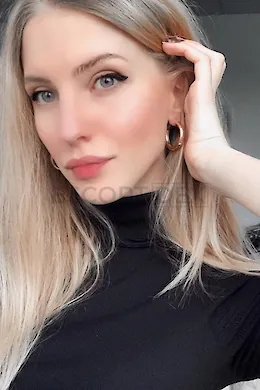 ALEXANDRA - picture 1 of 6