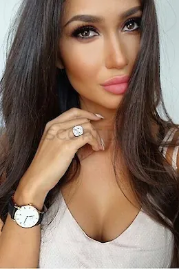 Gabby - picture 1 of 4