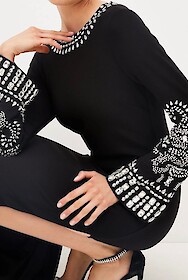 Miss Hunter available in Melbourne