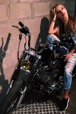 ANGELINA_DUO - picture 1 of 5