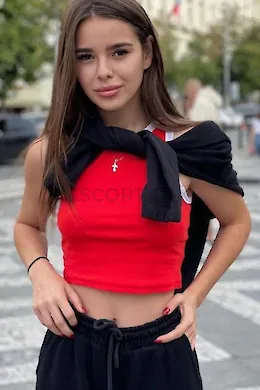 NOUREEN - picture 1 of 6