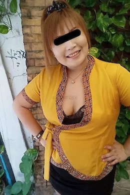 Amirah - picture 1 of 6