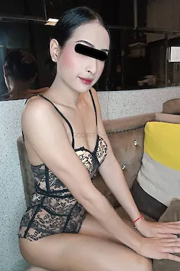 Mai - picture 1 of 6