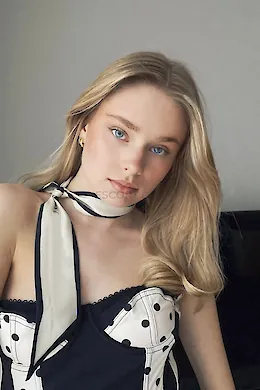 CHARLA - picture 1 of 6