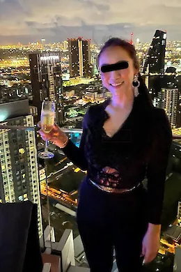 Nara - picture 1 of 5