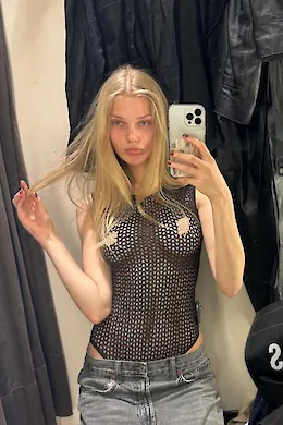 OTILIA - picture 1 of 6