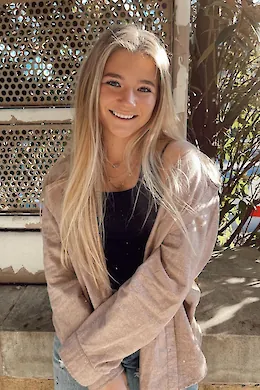 AKULINA - picture 1 of 6