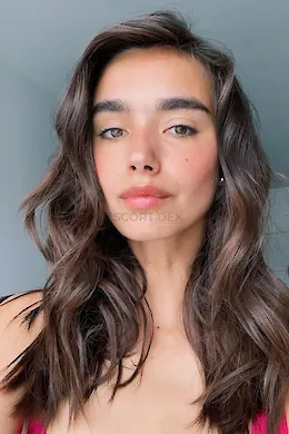 FRANCESCA - picture 1 of 5