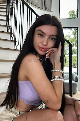 SONYA - picture 1 of 6