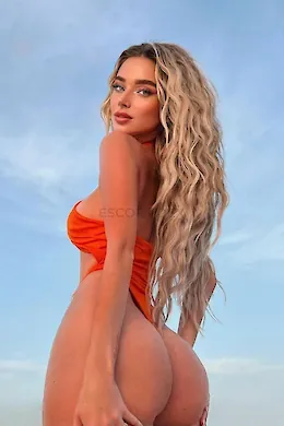 COCO - picture 1 of 6