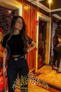 Helena - picture 1 of 6