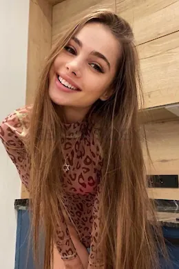 ELKE - picture 1 of 6