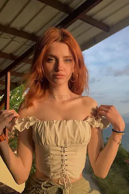 ALIKO - picture 1 of 6