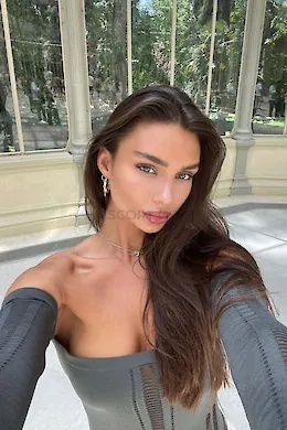 EMILY - picture 1 of 6