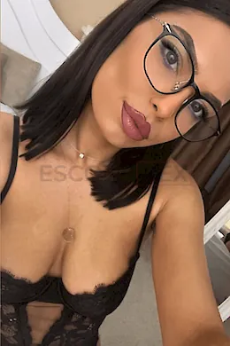 ADELA - picture 1 of 3