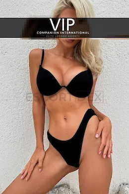 Alexandra - picture 1 of 6