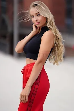 CAYMAN - picture 1 of 6