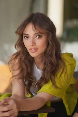 LETICIA - picture 1 of 6