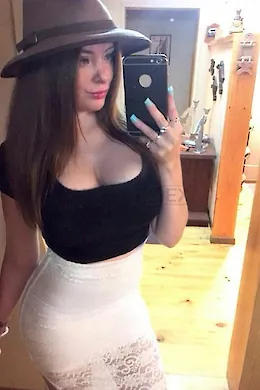 LUCK - picture 704 of 5