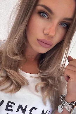 BELLE - picture 4 of 5