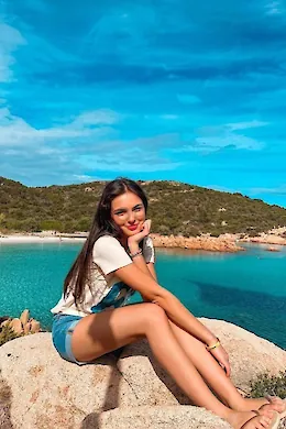 ANOUK - picture 1 of 6