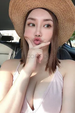 Stella - picture 11 of 3