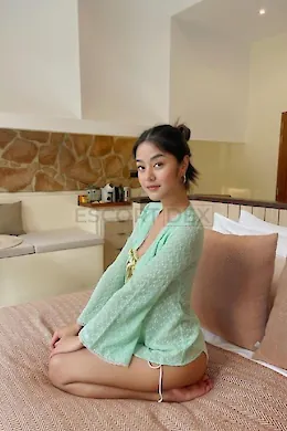 Arianna - picture 7 of 3