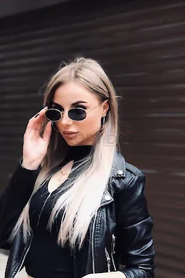 PEYTON - picture 8 of 6