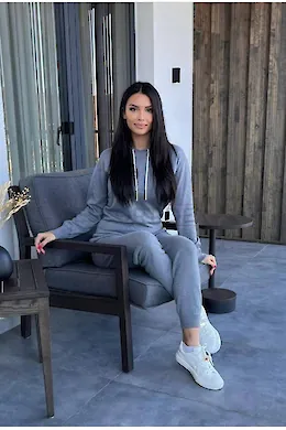 Katrin - picture 1 of 6