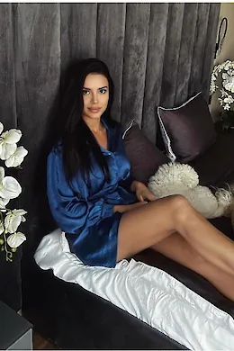 Katrin - picture 1 of 6