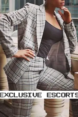 Ebony - picture 1 of 6