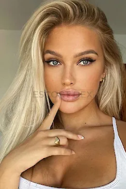 COLLIN - picture 1 of 6