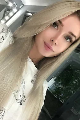 LAIAINE - picture 1 of 6