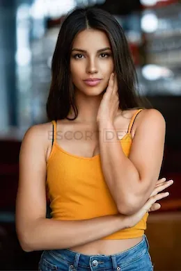 ROSALIND - picture 1 of 6