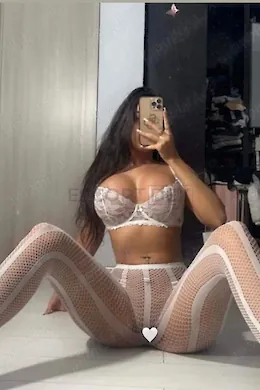 Ivy - picture 1 of 5