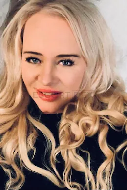 Nicole english - picture 1 of 4