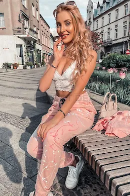 LEILANI - picture 1 of 6