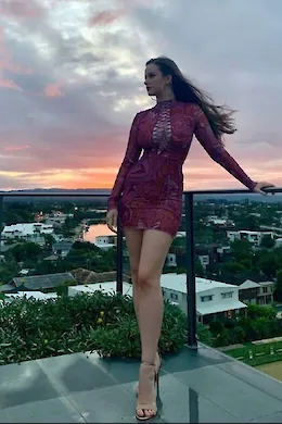 DREW - picture 1 of 6