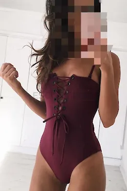 Isabella - picture 1 of 3