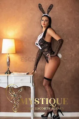 Cecilia - picture 1630000001 of 6