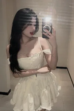 Cat - picture 3 of 3