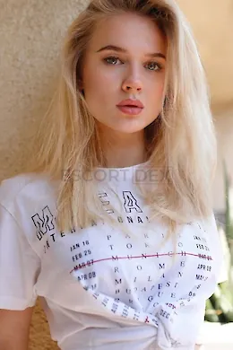 BRYCE - picture 1 of 6