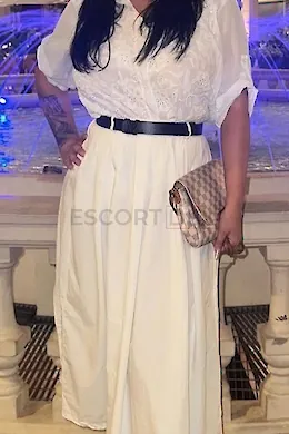 Emma - picture 1 of 5