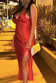 Emma available in London